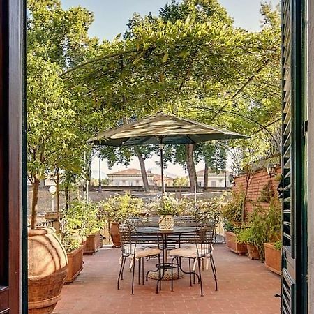 Il Giardino Sulle Mura Apartment ลุคคา ภายนอก รูปภาพ